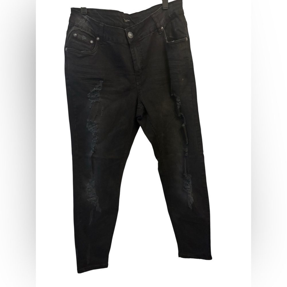 Sleek Black Ripped Skinny Jeans